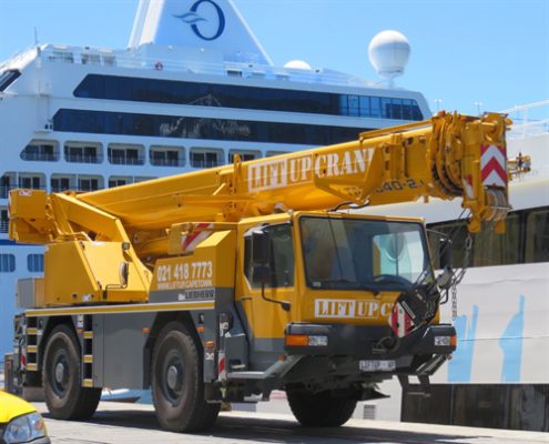 Liebherr Crane在開普敦和西開普省租用